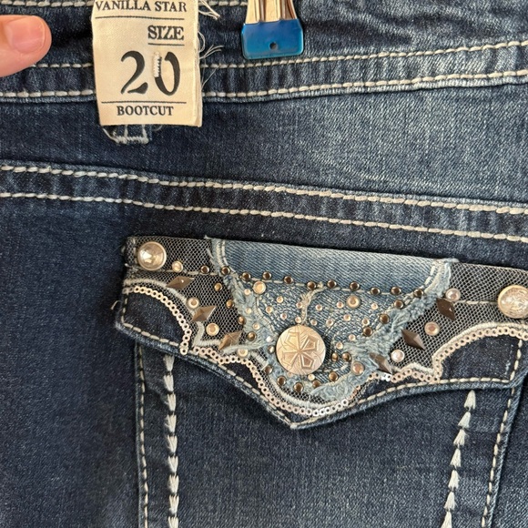 NWT Vanilla Star Brazen Bootcut Fit Jeans - Picture 5 of 9
